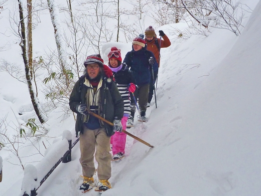 【冬の体験ツアー】世界自然遺産白神山地「十二湖」スノーハイク★ガイド＆送迎付き３hコース